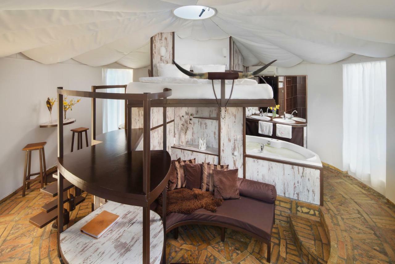 Homoki Lodge Bed & Beyond Glamping (Adults Only) Ruzsa Exterior photo